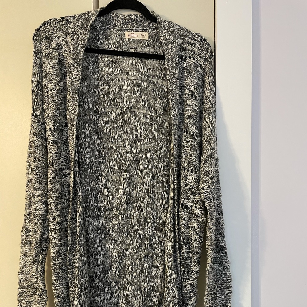 Hollister Cardigan